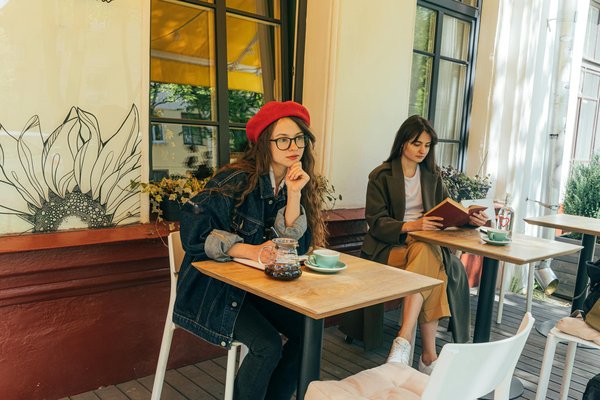 Harnessing ai"s potential: revolutionizing education through tailored learning strategies in uk schools